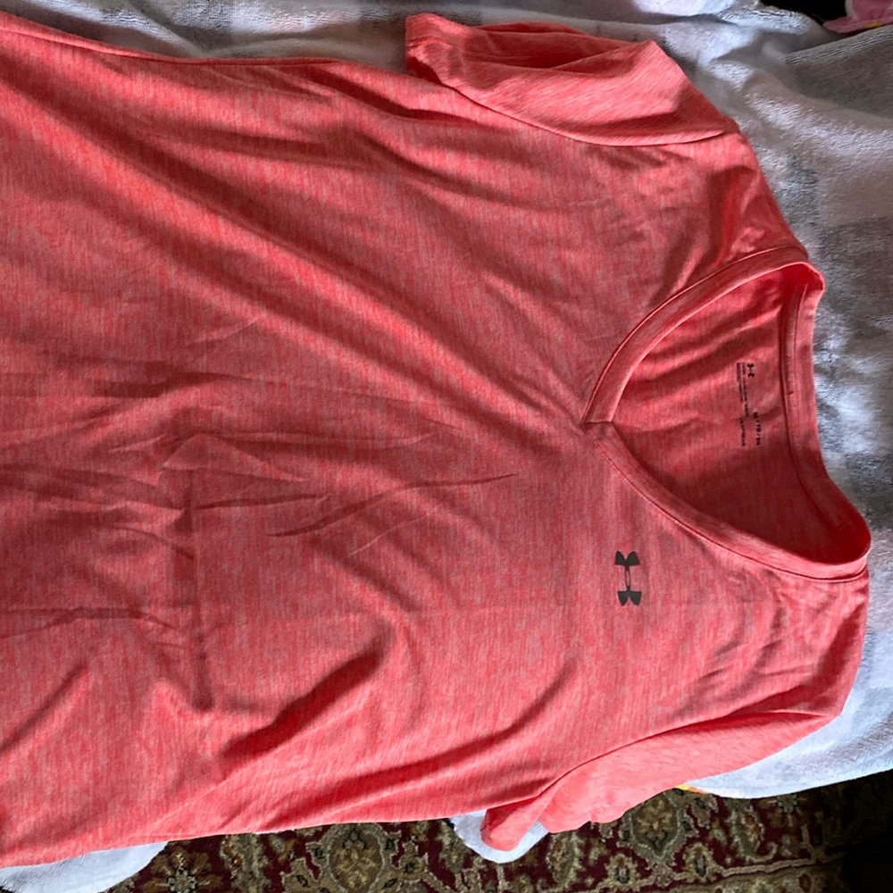 under armor t shirt